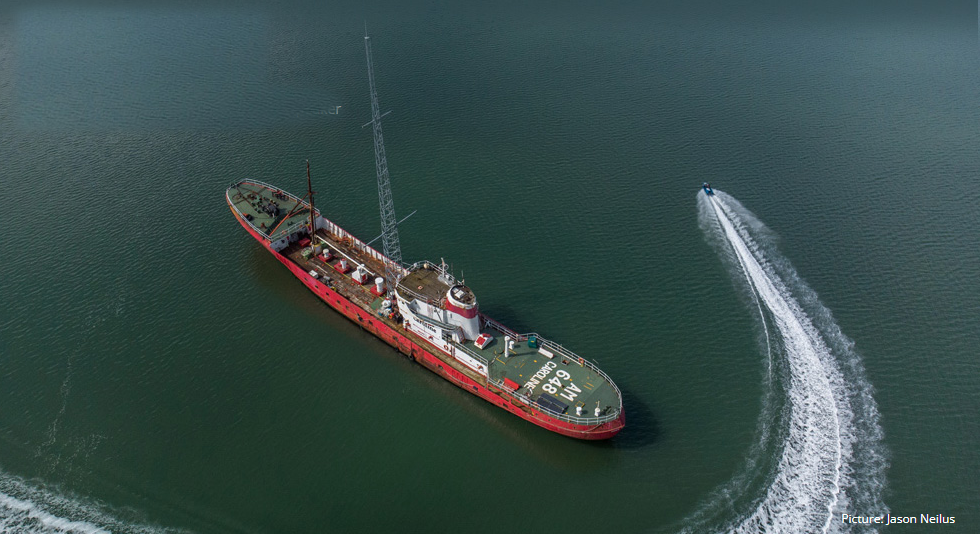 Pirate Radio Photo 7